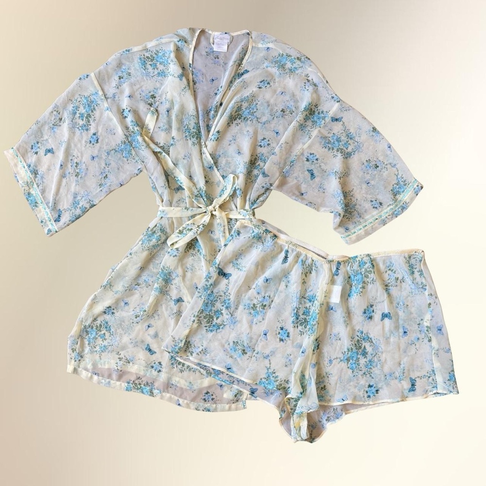 Secret Treasures Blue and Yellow Floral Robe Set
